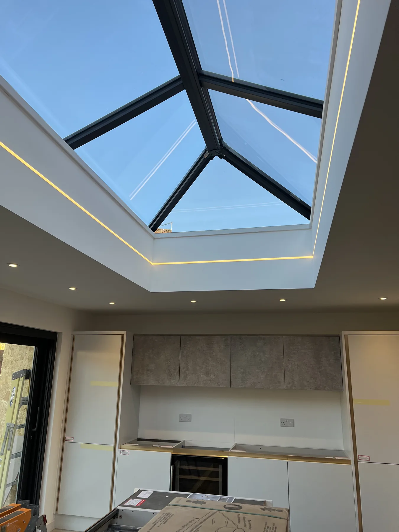 Roof lantern over a kitchen space